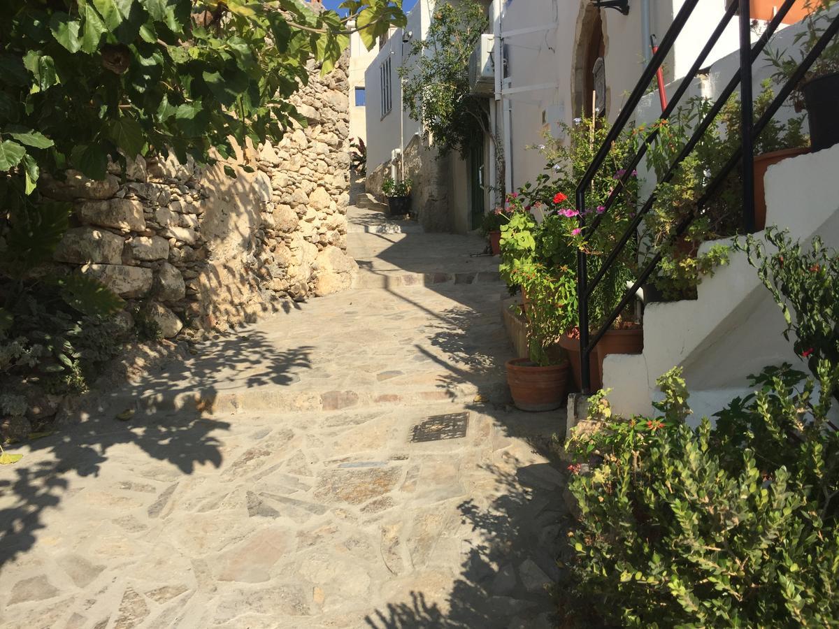 Tholos Rooms Καβούσι Εξωτερικό φωτογραφία
