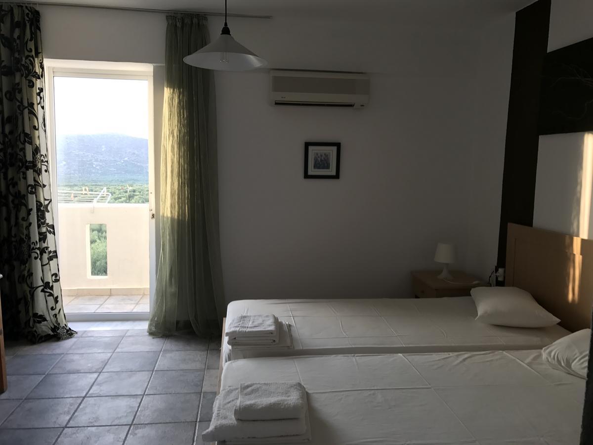 Tholos Rooms Καβούσι Εξωτερικό φωτογραφία