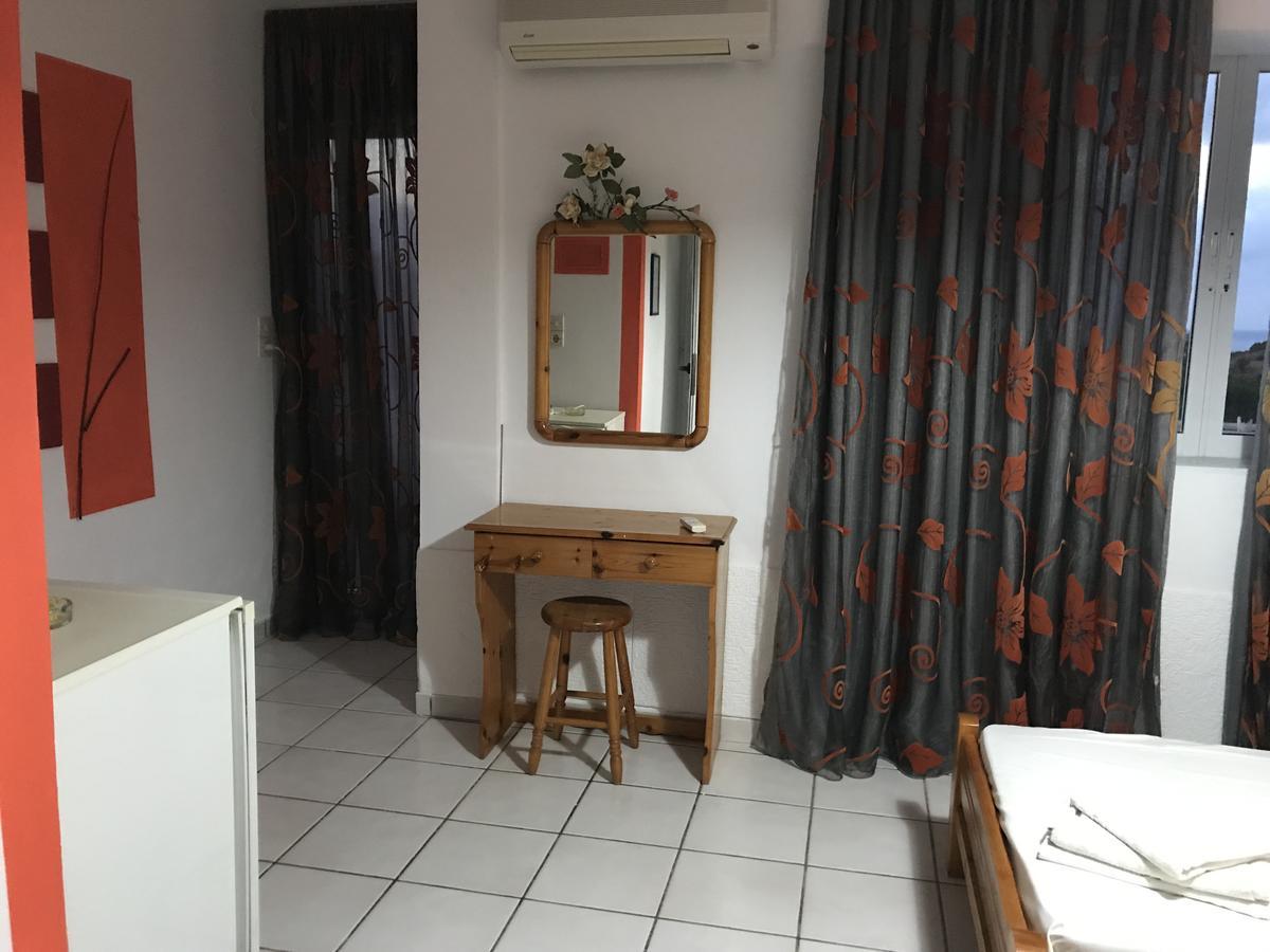 Tholos Rooms Καβούσι Εξωτερικό φωτογραφία